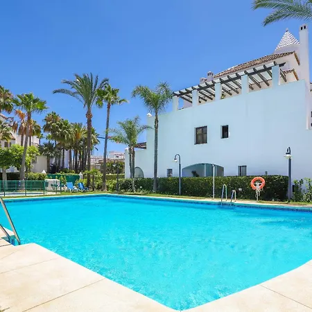 Privilegio De Marbella, Near Puerto Banus Apartment *