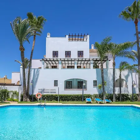 Apartment Privilegio De Marbella, Near Puerto Banus *